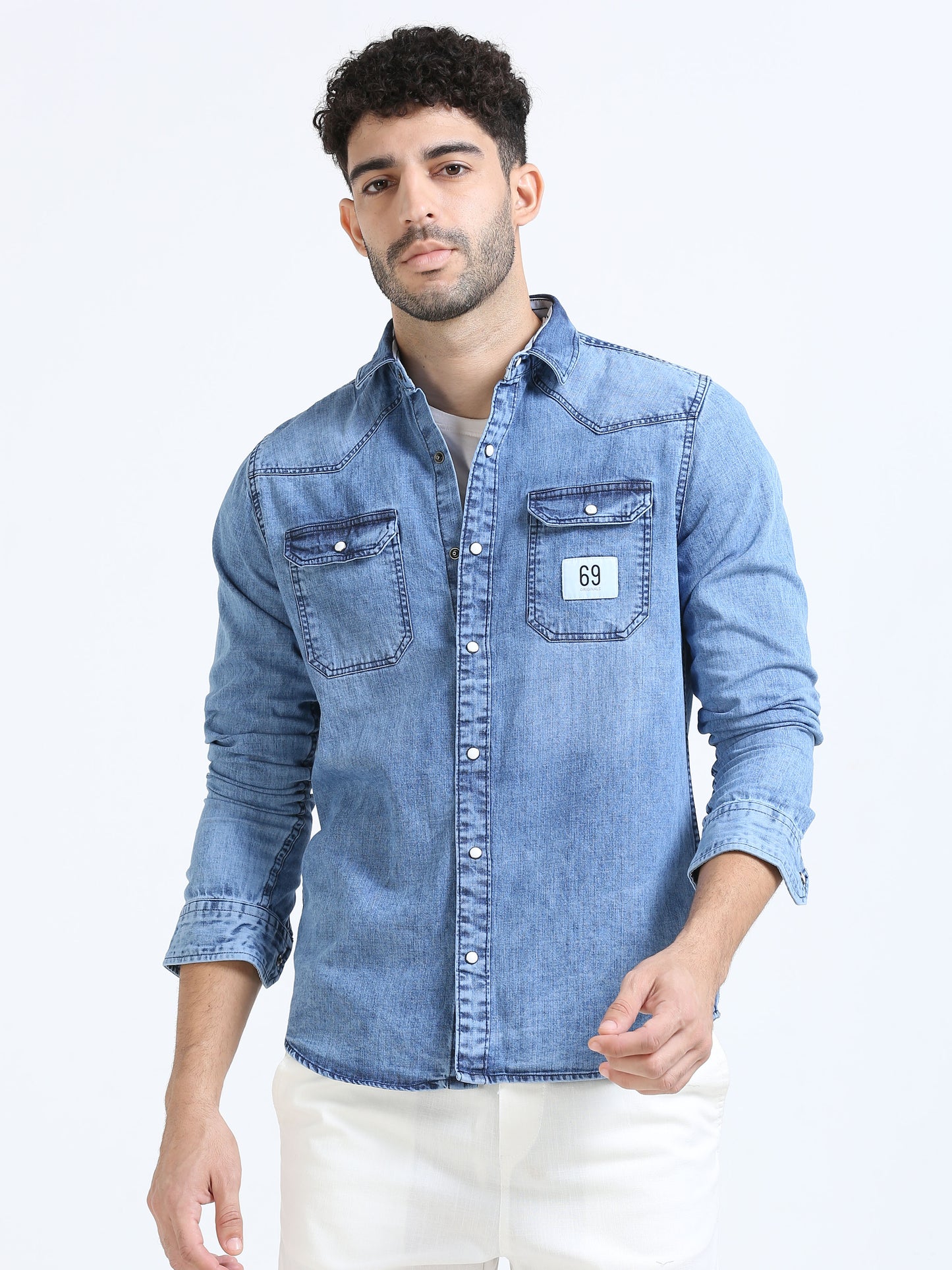 Wild blue double pocket solid denim shirt for men