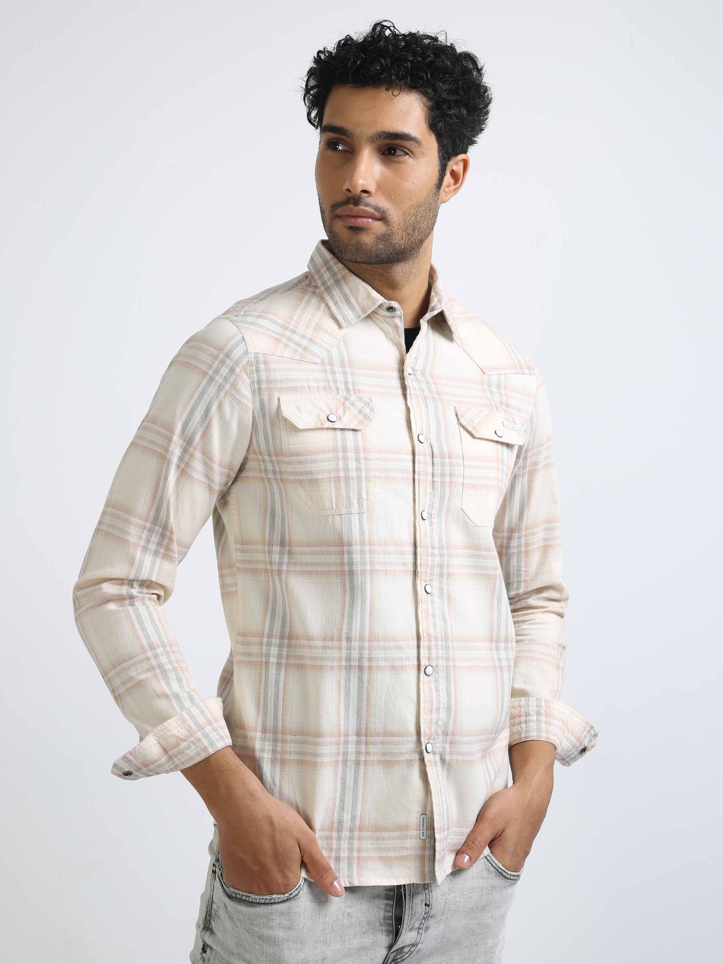 Lvory Double Pocket Checks Shirt