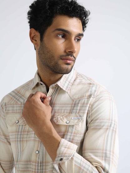 Lvory Double Pocket Checks Shirt